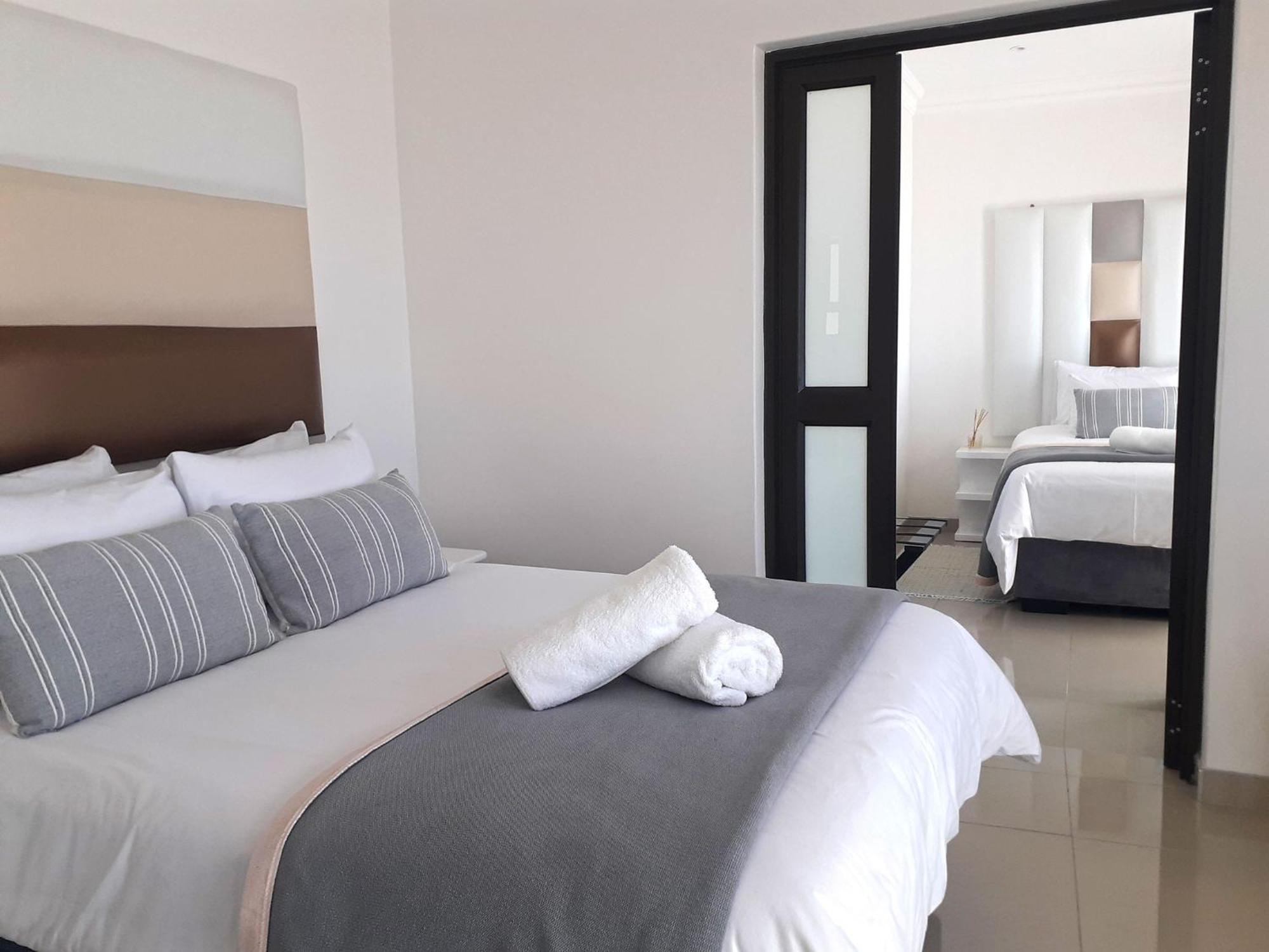 Shark Island Guesthouse Luderitz Bagian luar foto
