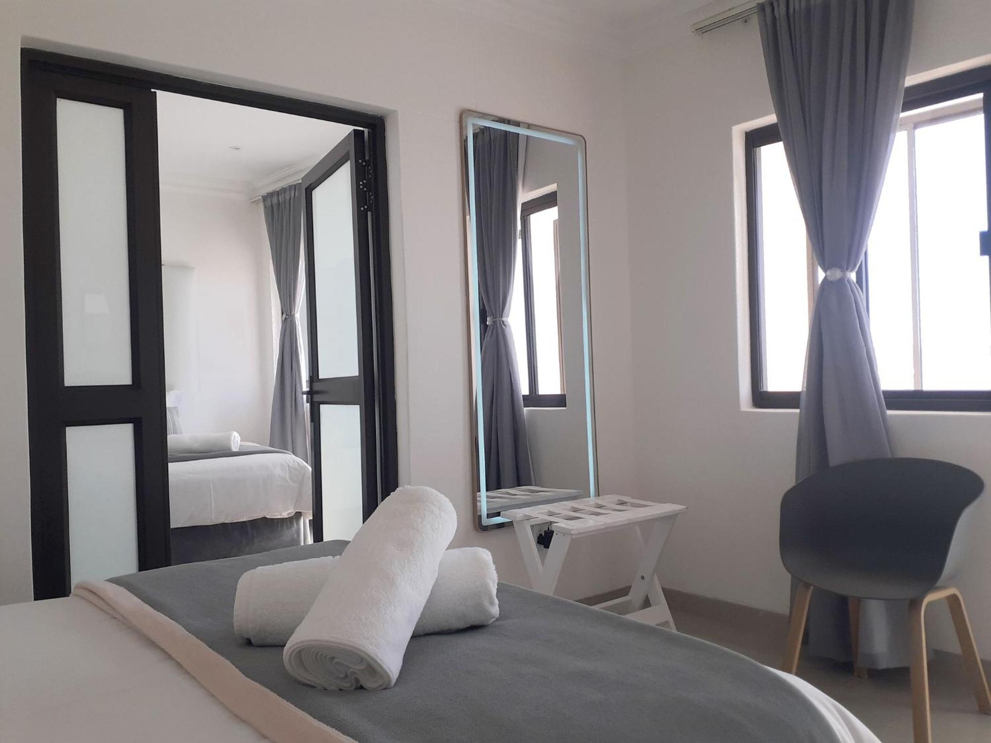 Shark Island Guesthouse Luderitz Bagian luar foto