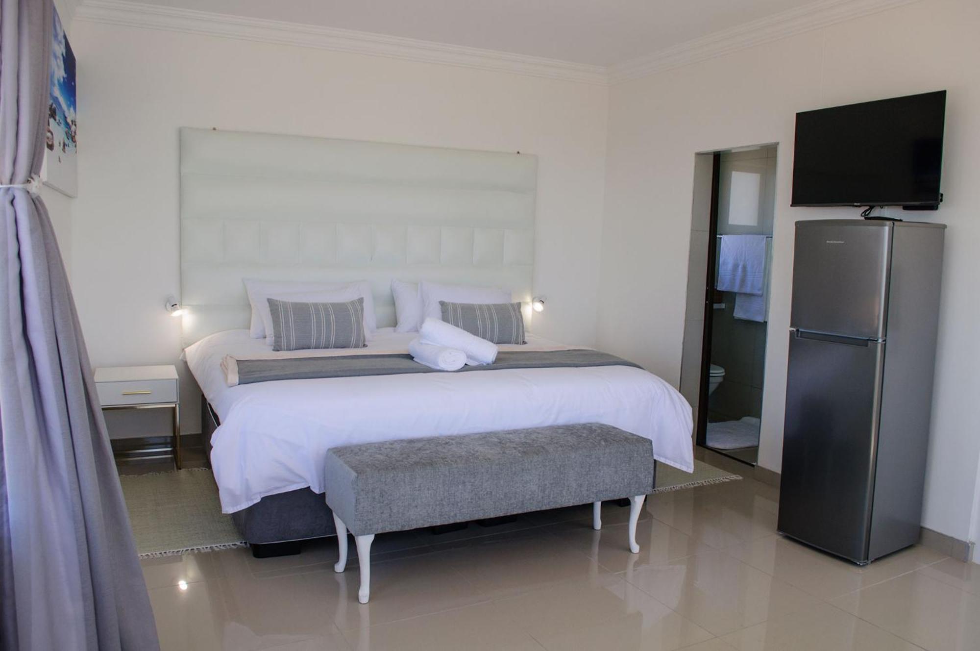 Shark Island Guesthouse Luderitz Bagian luar foto