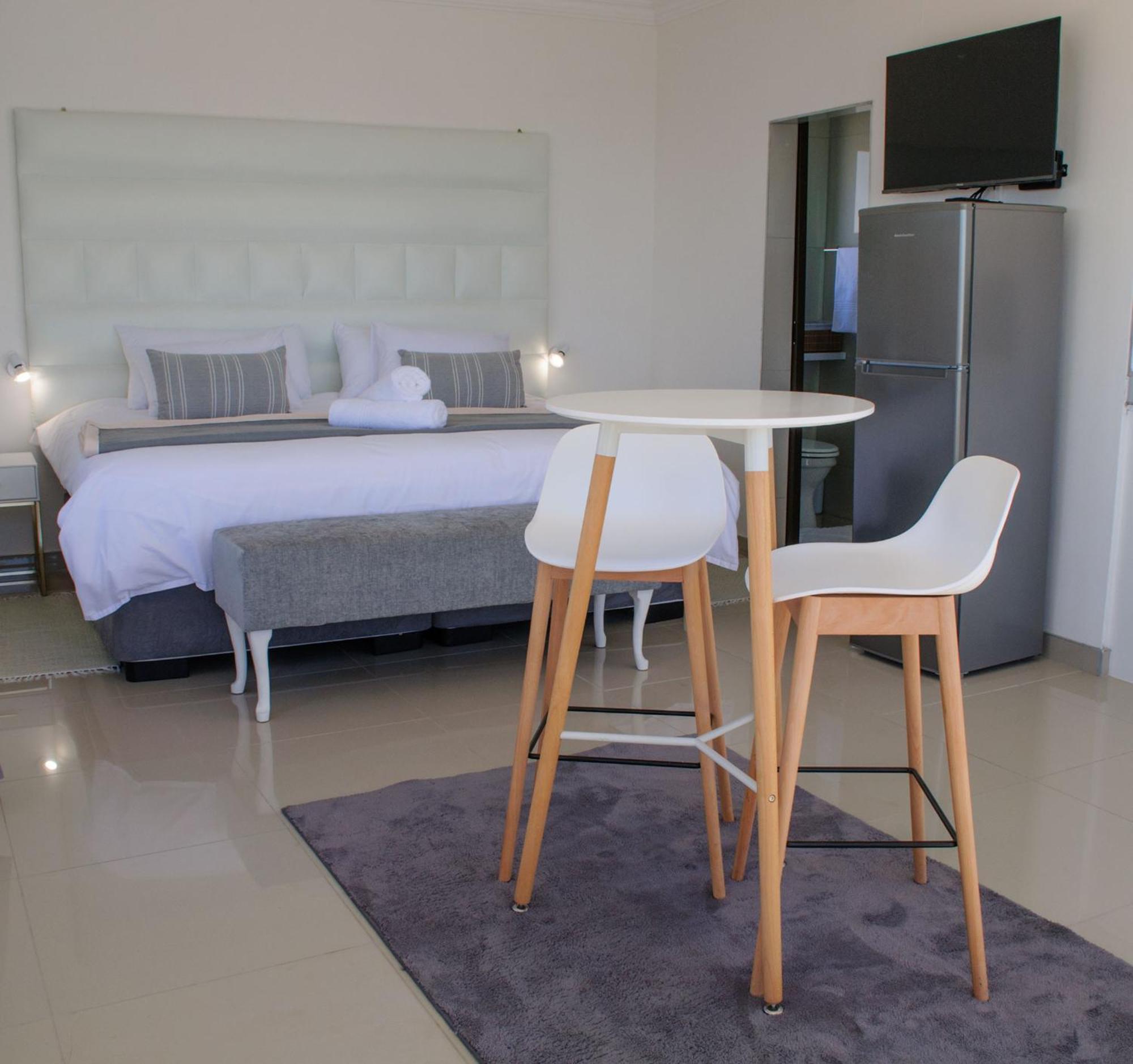 Shark Island Guesthouse Luderitz Bagian luar foto